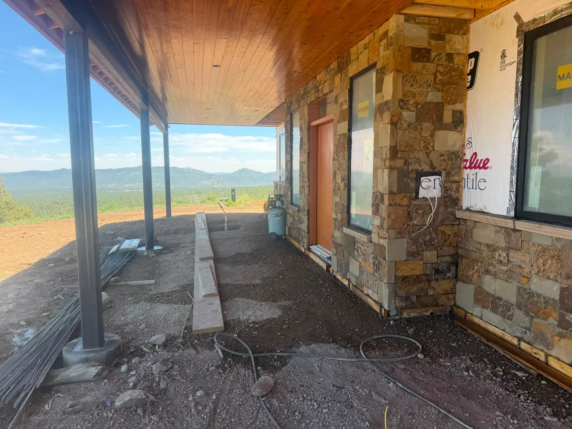 Covered mountain-view porch built by JH Construction, San Juan County, NM